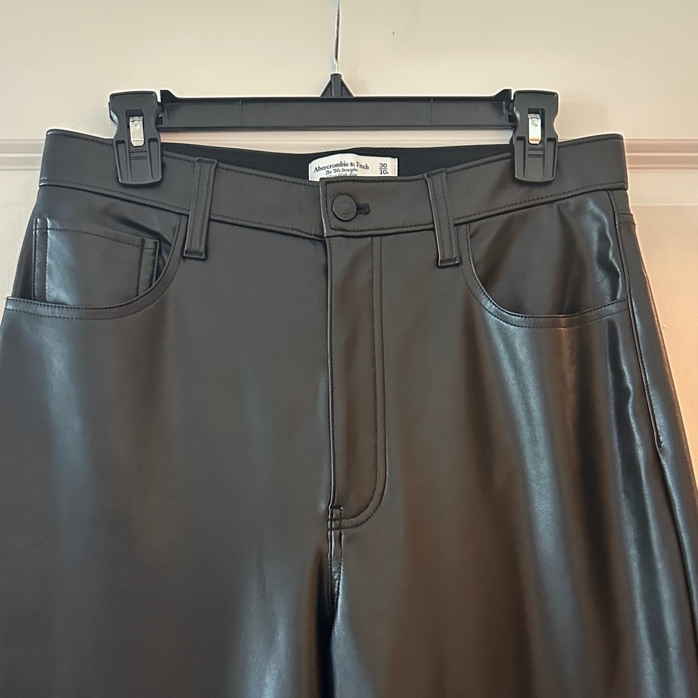 Abercrombie & Fitch Dark Faux Leather Trousers. 90’s Straight Ultra High Rise